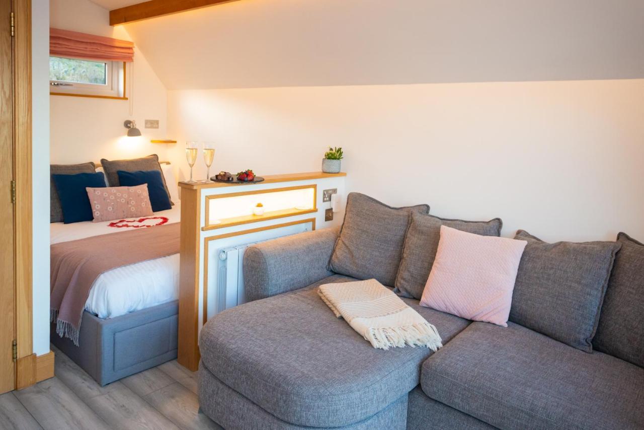 Bonnie Barns - Adults Only Luxury Lodges With Hot Tubs Luss Eksteriør bilde