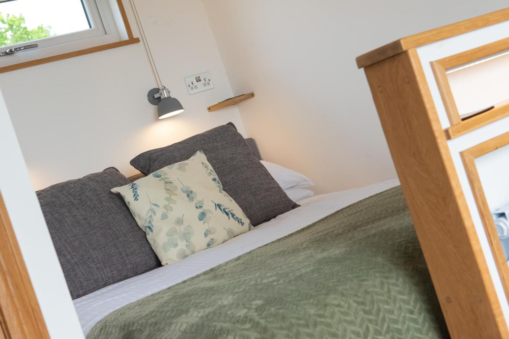 Bonnie Barns - Adults Only Luxury Lodges With Hot Tubs Luss Eksteriør bilde